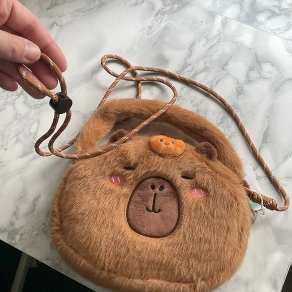 Miniso Capybara fuzzy crossbody purse - Picture 4 of 5